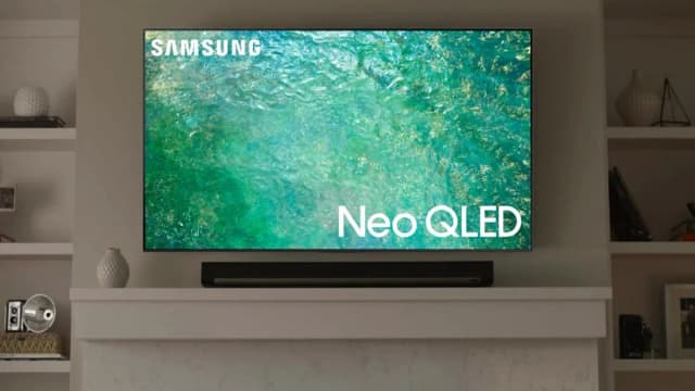 So sánh giá Smart Tivi Neo QLED Samsung AI 4K 55 inch QA55QN85C rẻ nhất? - Ảnh 14