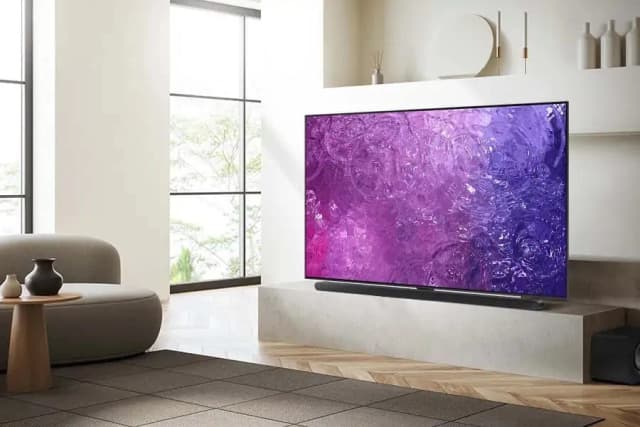 So sánh giá Smart Tivi Neo QLED Samsung AI 4K 55 inch QA55QN90C rẻ nhất? - Ảnh 6