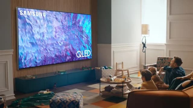 So sánh giá Smart Tivi QLED Samsung AI 4K 98 inch QA98Q80C rẻ nhất? - Ảnh 13