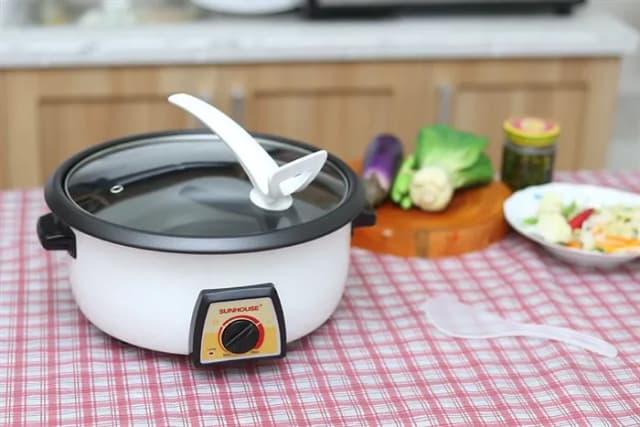 So sánh giá Nồi lẩu điện Sunhouse SHD 4521 3 lít rẻ nhất? - Ảnh 7