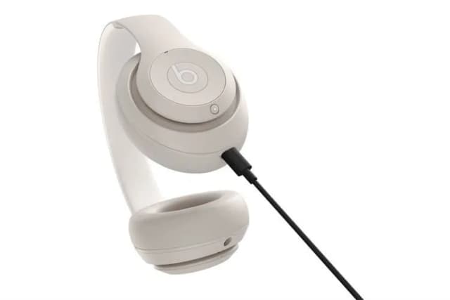 So sánh giá Tai nghe Bluetooth chụp tai Beats Studio Pro USB C rẻ nhất? - Ảnh 11