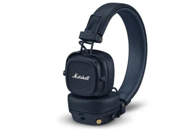 So sánh giá Tai nghe Bluetooth chụp tai Marshall Major V Xanh bóng đêm rẻ nhất? - Ảnh 2