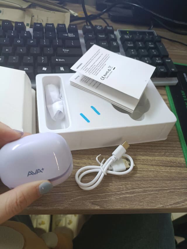 So sánh giá Tai nghe Bluetooth True Wireless AVA+ FreeGo PT52 rẻ nhất? - Ảnh 13