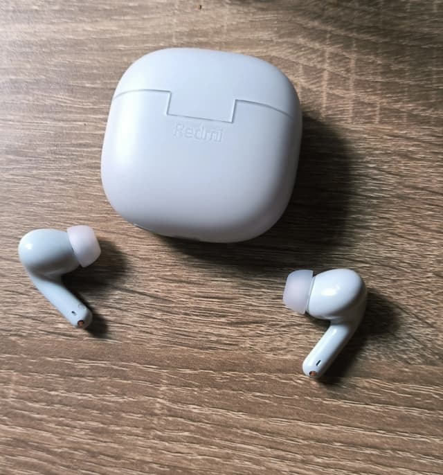 So sánh giá Tai nghe Bluetooth True Wireless Xiaomi Redmi Buds 6 Lite rẻ nhất? - Ảnh 8