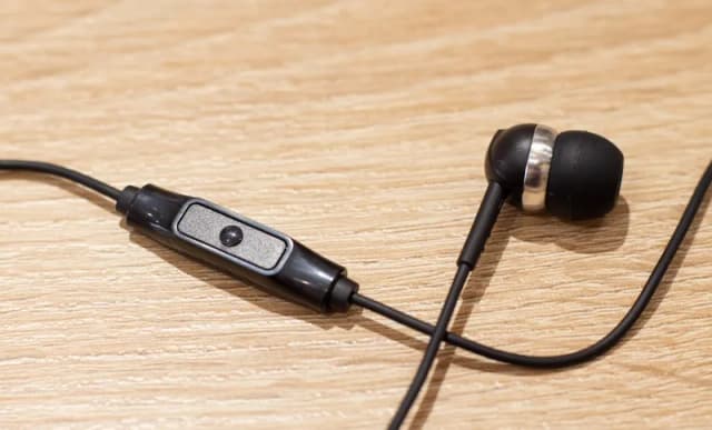 So sánh giá Tai nghe Có dây Sennheiser CX 80S rẻ nhất? - Ảnh 3