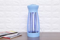 Đèn diệt côn trùng đa năng Comet CM069