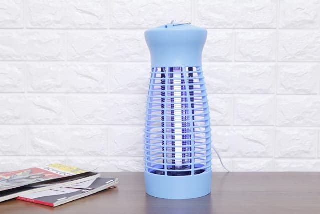 Đèn diệt côn trùng đa năng Comet CM069 - Ảnh 10