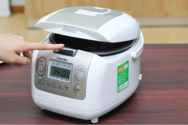 So sánh giá Nồi cơm điện tử Toshiba 1 lít RC-10NMFVN(WT) rẻ nhất? - Ảnh 6