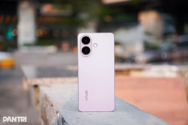 Điện thoại vivo V60 Lite 5G 12GB/512GB - 17