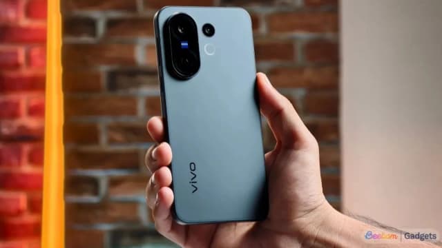 Top 1 so sánh giá Điện thoại Vivo V70 FE 12GB/256GB - Tìm sản phẩm giá rẻ nhất - Ảnh 15