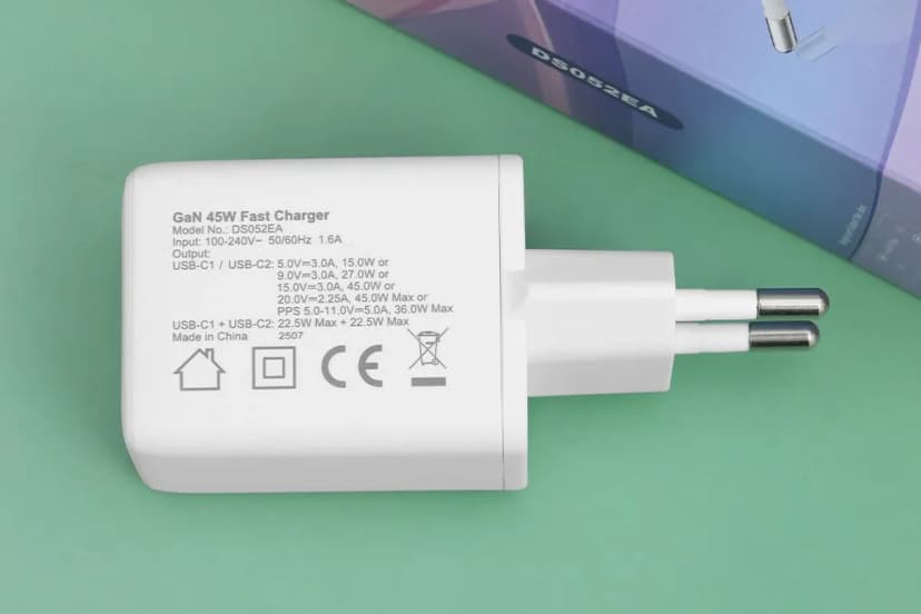 Sạc nhanh 2 cổng Type-C QC3.0 PD 45W Xmobile DS052EA - Giá rẻ nhất hôm nay - Ảnh 3