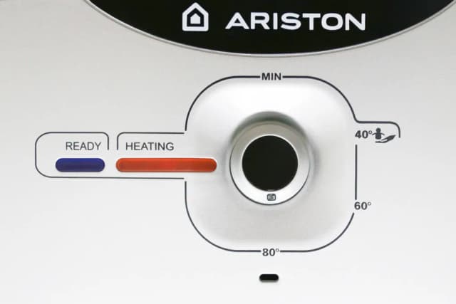 So sánh giá Máy nước nóng gián tiếp Ariston 30 lít 2500W AN2 30 RS 2.5 FE rẻ nhất? - Ảnh 13