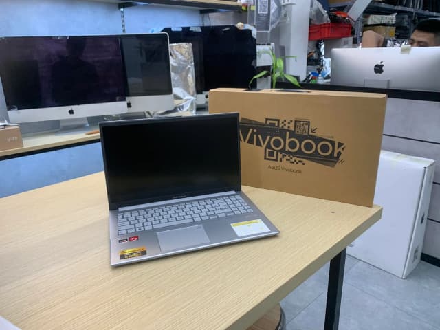 Laptop Asus Vivobook Go E1504FA - BQ1160W (R5 7520U, 16GB, 512GB, Full HD, Win11) - 16