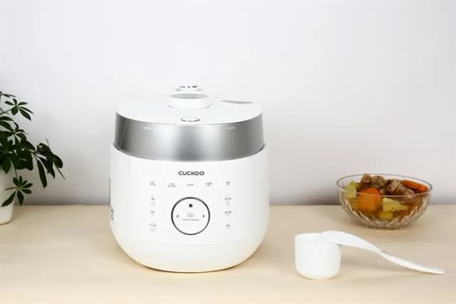 So sánh giá Nồi cơm áp suất cao tần Cuckoo 1.08 lít CRP-LHTR0609F/WHSIVNCV rẻ nhất? - Ảnh 3