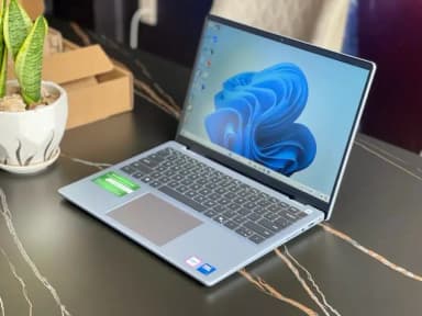 Laptop Dell Inspiron 14 5440 - NDY5V1 (i5 1334U, 16GB, 512GB, Full HD+, OfficeHS, Win11) - 16