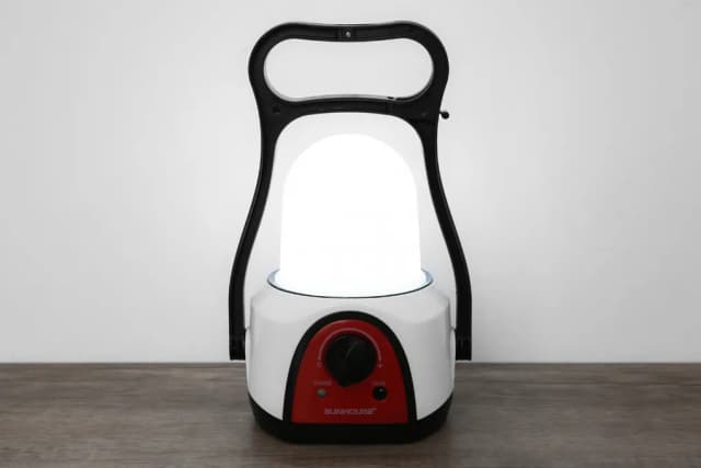 Đèn sạc Sunhouse SHE-6848LA - Ảnh 2