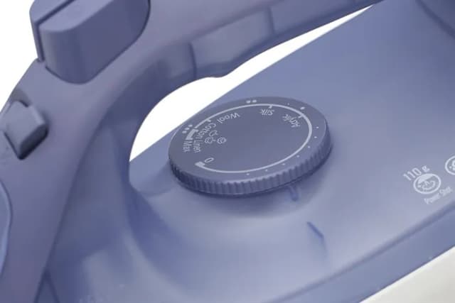 So sánh giá Bàn ủi hơi nước Panasonic NI-S530ARA 2400W rẻ nhất? - Ảnh 13