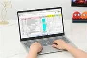 Laptop HP 15 fd0234TU - 9Q969PA-120U (Core 5 120U, 16GB, 512GB, Full HD, Win11) - 13