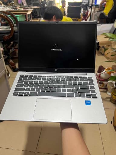 Laptop HP 240 G10 - B93GZAT (i5 1334U, 16GB, 512GB, Full HD, Win11) - 19