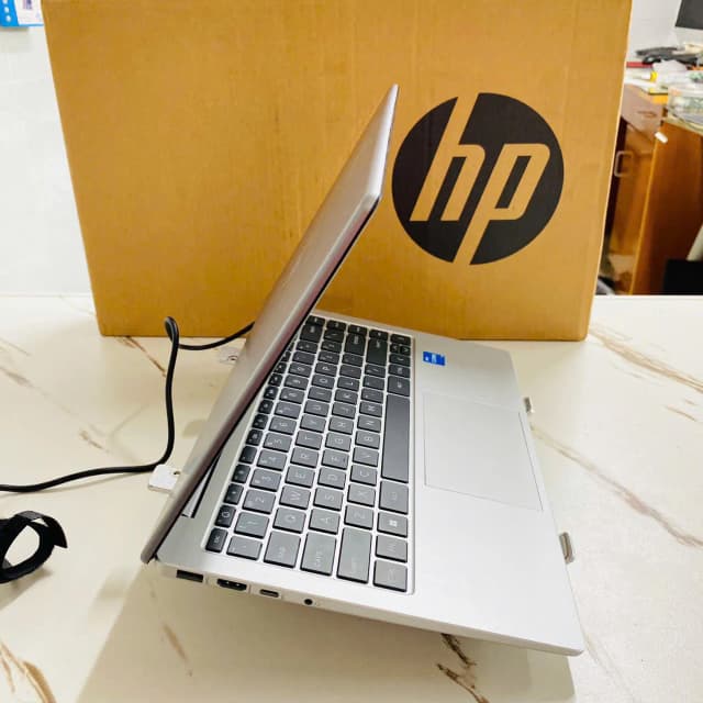 Laptop HP 240 G10 - B93GZAT (i5 1334U, 16GB, 512GB, Full HD, Win11) - 10