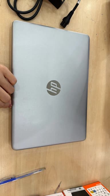 Laptop HP 240 G9 - AG2J5AT (i3 1215U, 8GB, 512GB, Full HD, Win11) - 12