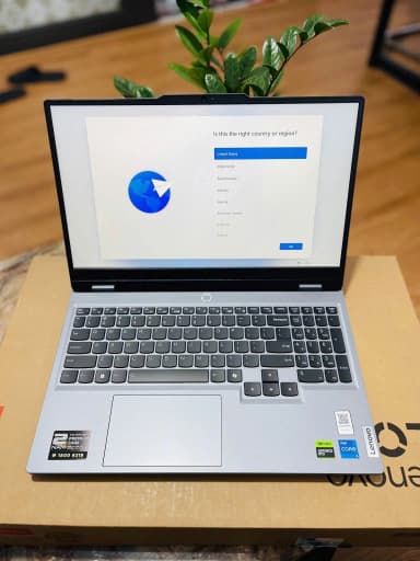 Laptop Lenovo Gaming LOQ 15IAX9E - 83LK000BVN (i5 12450HX, 16GB, 512GB, RTX 2050 4GB, Full HD 144Hz, Win11) - 11