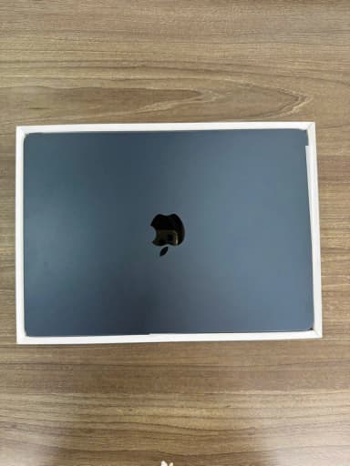 Laptop MacBook Air 13 inch M4 16GB/256GB - 12