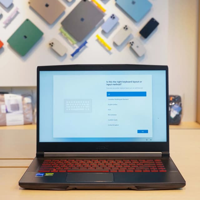 Laptop MSI Gaming GF63 Thin 12VE - 460VN (i5 12450H, 8GB, 512GB, RTX 4050 6GB, Full HD 144Hz, Win11) - 18