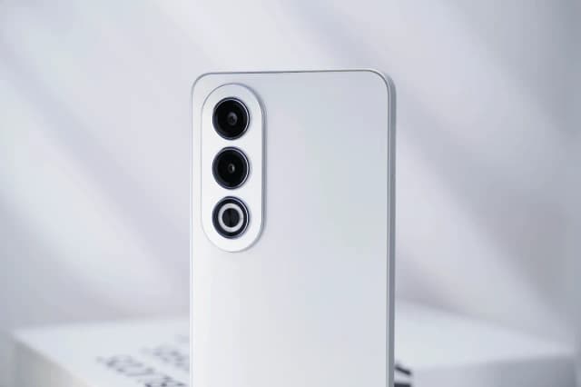 Điện thoại OPPO A3x 6GB/128GB - 16