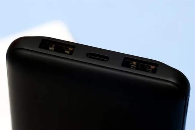 Top 1 so sánh giá Pin sạc dự phòng Polymer 10000 mAh Type C PD QC 3.0 22.5W Innostyle IM22PDBLK - Đen - Tìm sản phẩm giá rẻ nhất - Ảnh 7