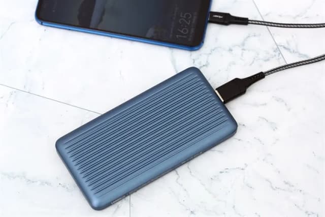 Top 1 so sánh giá Pin sạc dự phòng Polymer 10000 mAh Type C PD QC 3.0 22.5W Innostyle IP22G2BLK kèm cáp Type C - Đen - Tìm sản phẩm giá rẻ nhất - Ảnh 50