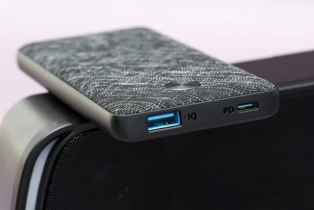 Top 1 so sánh giá Pin sạc dự phòng Polymer 10000 mAh Type C PD QC 3.0 22.5W Innostyle IP22G2BLK kèm cáp Type C - Đen - Tìm sản phẩm giá rẻ nhất - Ảnh 94