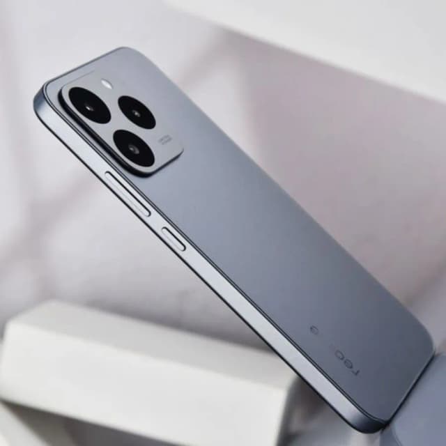 Điện thoại realme 15T 5G 12GB/256GB - 17