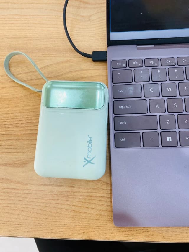 So sánh giá Pin sạc dự phòng Polymer 20000mAh Type C PD QC 3.0 22.5W Xmobile MH811 kèm Cáp Lightning và Type C rẻ nhất? - Ảnh 13