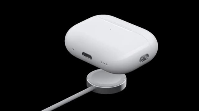 So sánh giá Tai nghe Bluetooth AirPods Pro Gen 2 MagSafe Charge (USB-C) Apple MTJV3 rẻ nhất? - Ảnh 4