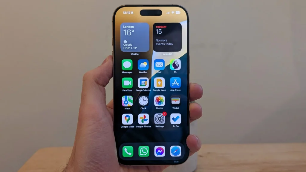 So sánh iPhone 17 256GB và iPhone 16 256GB: Nên chọn máy nào năm 2026?