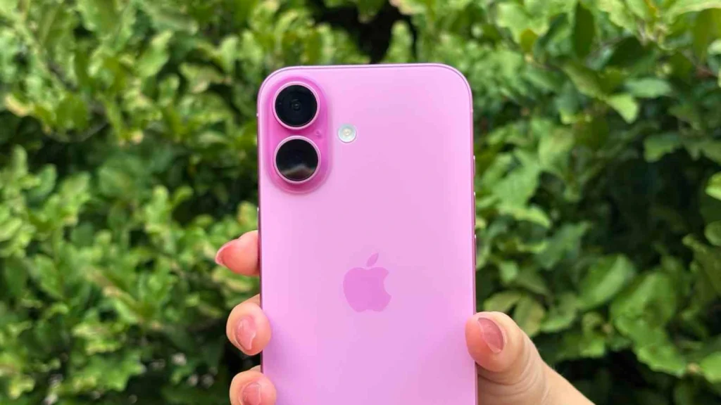 So sánh iPhone 17 256GB và iPhone 16 256GB: Nên chọn máy nào năm 2026?